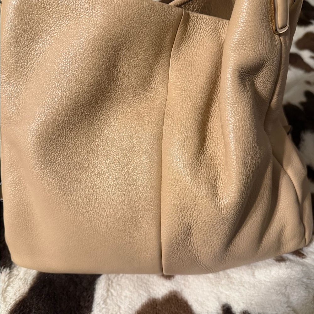 Coach Cream Leather Bag - Picture 2 of 4